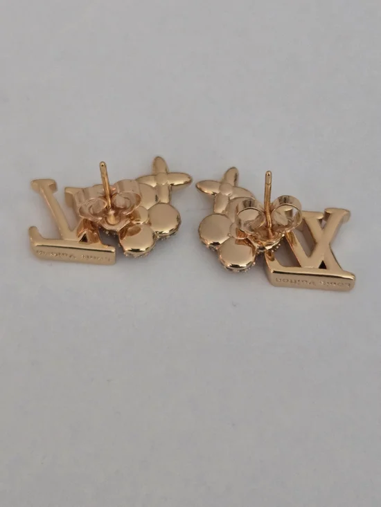 Louis Vuitton 18kgp Gold Crystal Monogram Flower Stud Earrings - Picture 8 of 8